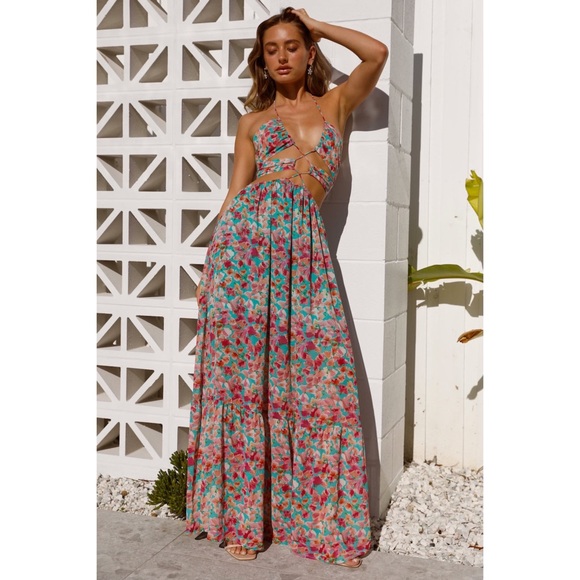 💐 Hello Molly, Free Flight Floral Strappy Maxi Dress - Picture 8 of 16